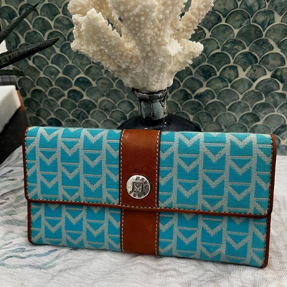 Michael Kors Jet Set Large Logo Trifold Wallet Brand New! - Picture 1 of 10